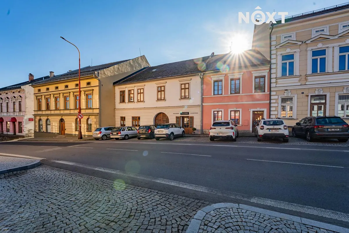 Prodej rodinného domu 267 m², pozemek 918 m²